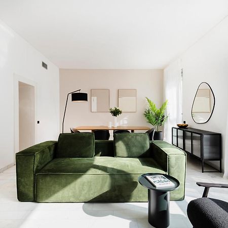 Relstay - Montenapoleone Milano Exteriör bild